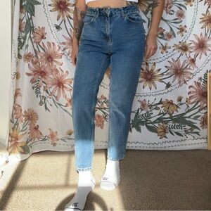 TOPSHOP MOTO MOM JEANS
